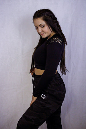Black Elevate Long Sleeve Crop